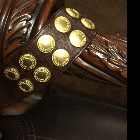 Coach Dark Brown Leather Belt with Gold Details - Picture 2 of 5